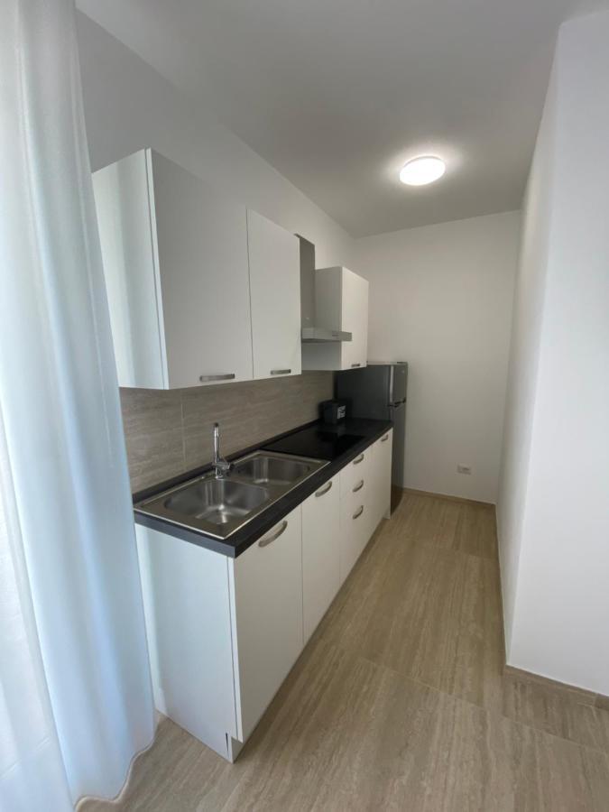 Maris Suite - Appartamento Con Vasca Idromassaggio Алгеро Екстериор снимка
